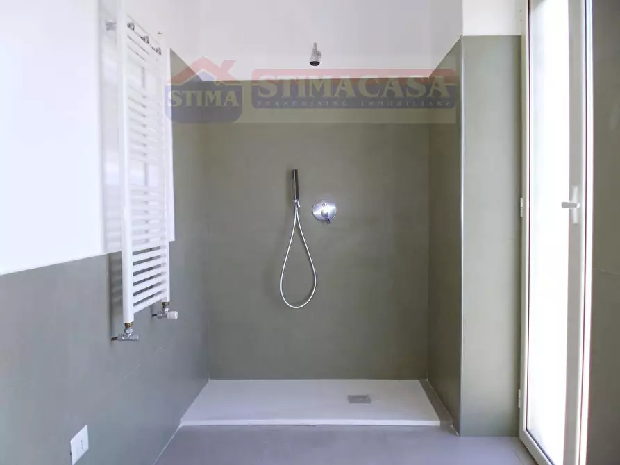 Immagine 21 di Appartamento in affitto  in VIA piave a Cardito