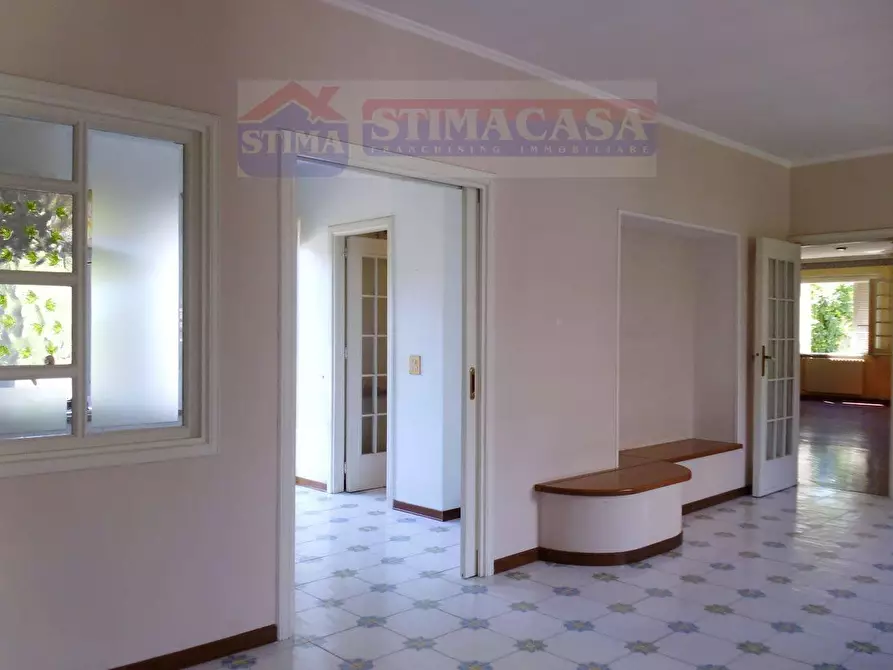 Immagine 3 di Casa bifamiliare in vendita  in VIA Nazario Sauro a Casoria