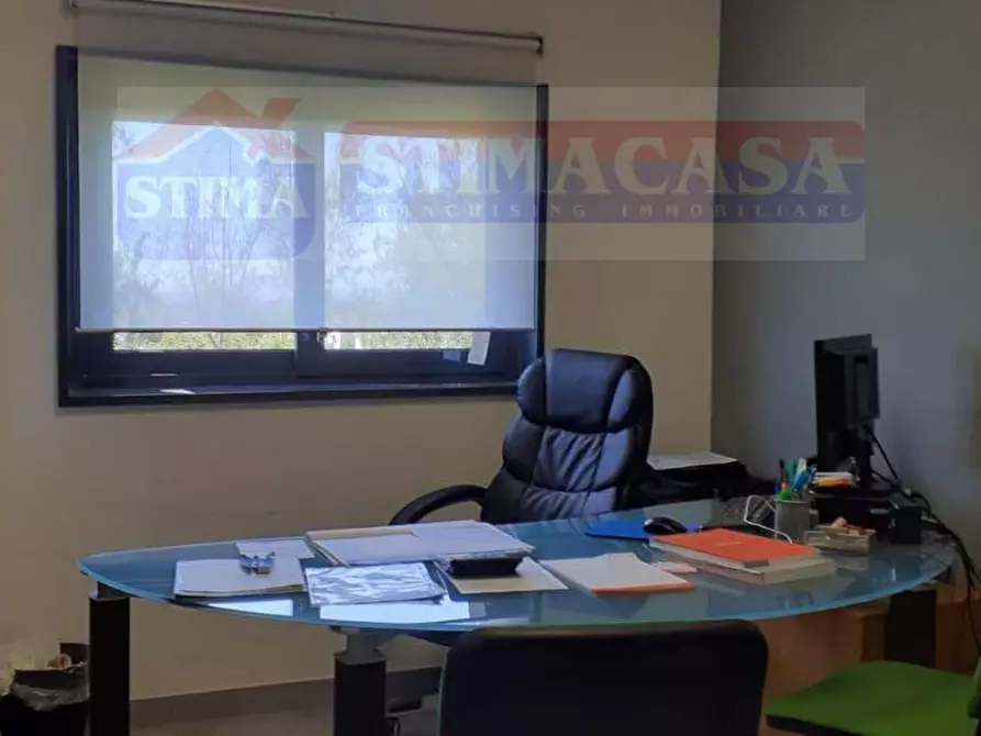 Immagine 8 di Ufficio in affitto  in VIA CIRCUMVALAZIONE ESTERNA a Casoria