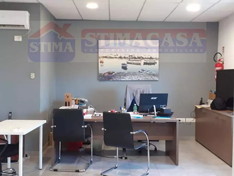 Immagine 10 di Ufficio in affitto  in VIA CIRCUMVALAZIONE ESTERNA a Casoria