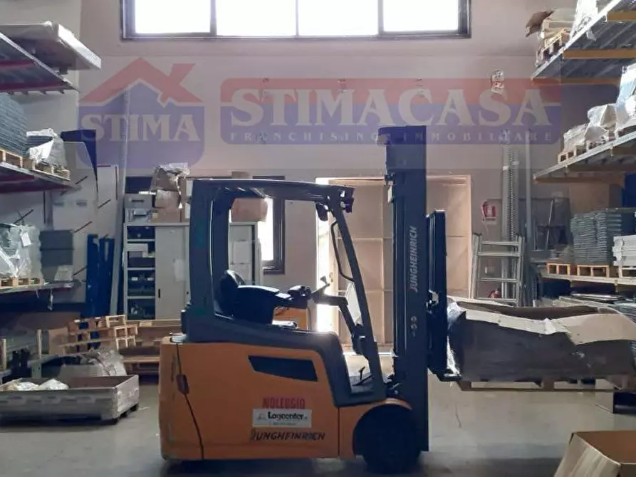 Immagine 3 di Capannone industriale in affitto  in VIA Circumvallazione Esterna a Casoria