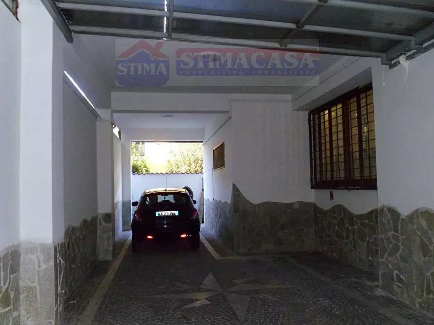 Immagine 30 di Appartamento in vendita  in VIA AMENDOLA a Afragola