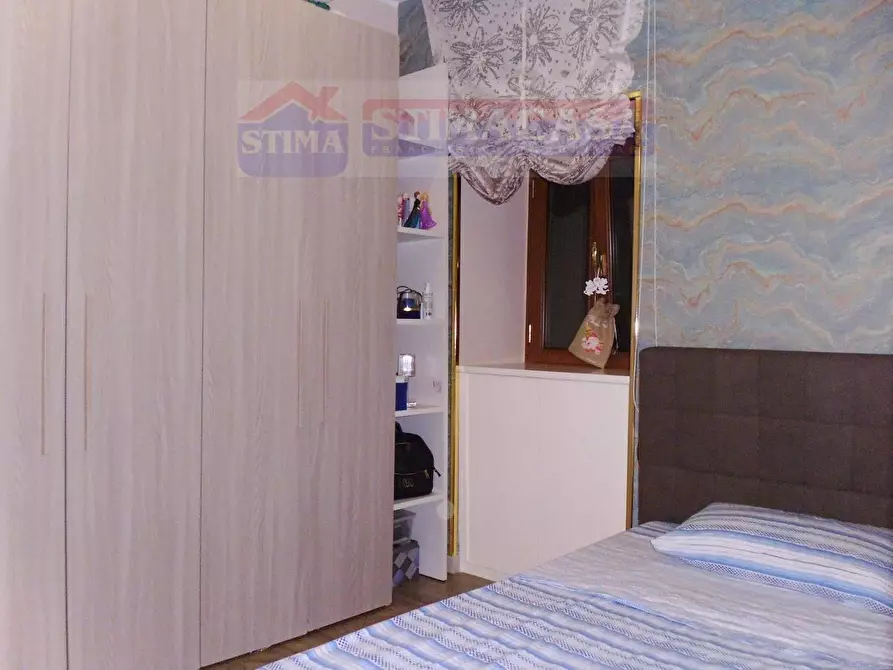 Immagine 22 di Appartamento in vendita  in VIA AMENDOLA a Afragola