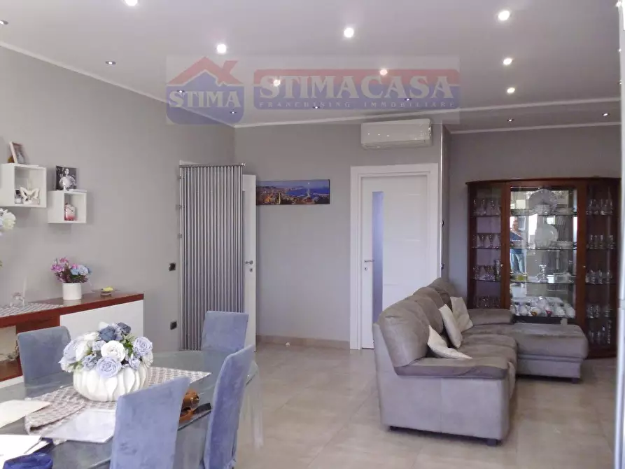 Immagine 5 di Appartamento in vendita  in VIA Etna a Casoria