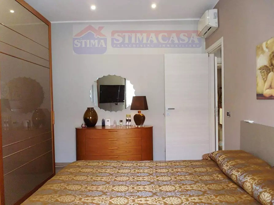 Immagine 12 di Appartamento in vendita  in VIA Etna a Casoria