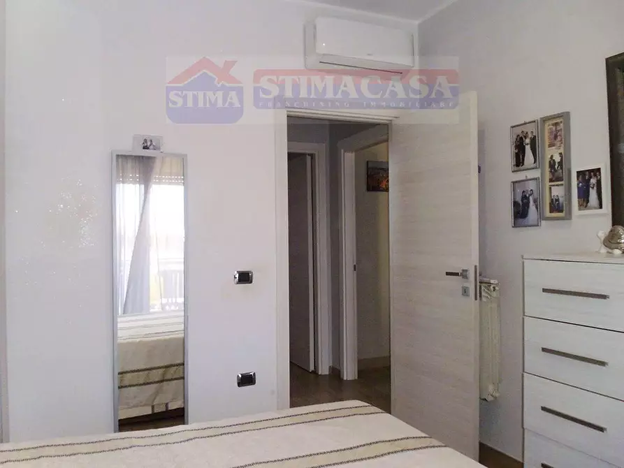 Immagine 18 di Appartamento in vendita  in VIA Etna a Casoria