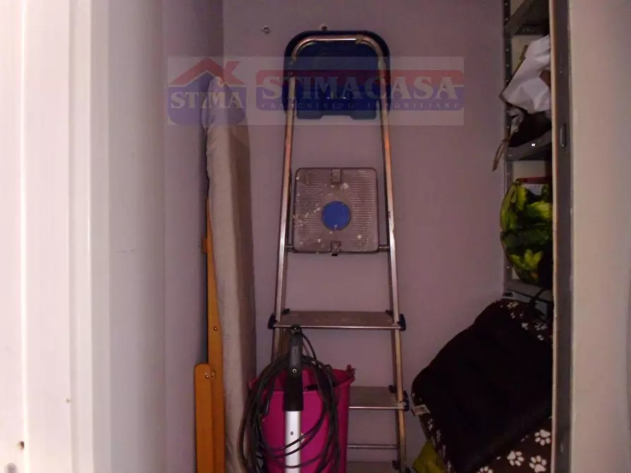 Immagine 23 di Appartamento in vendita  in VIA Etna a Casoria