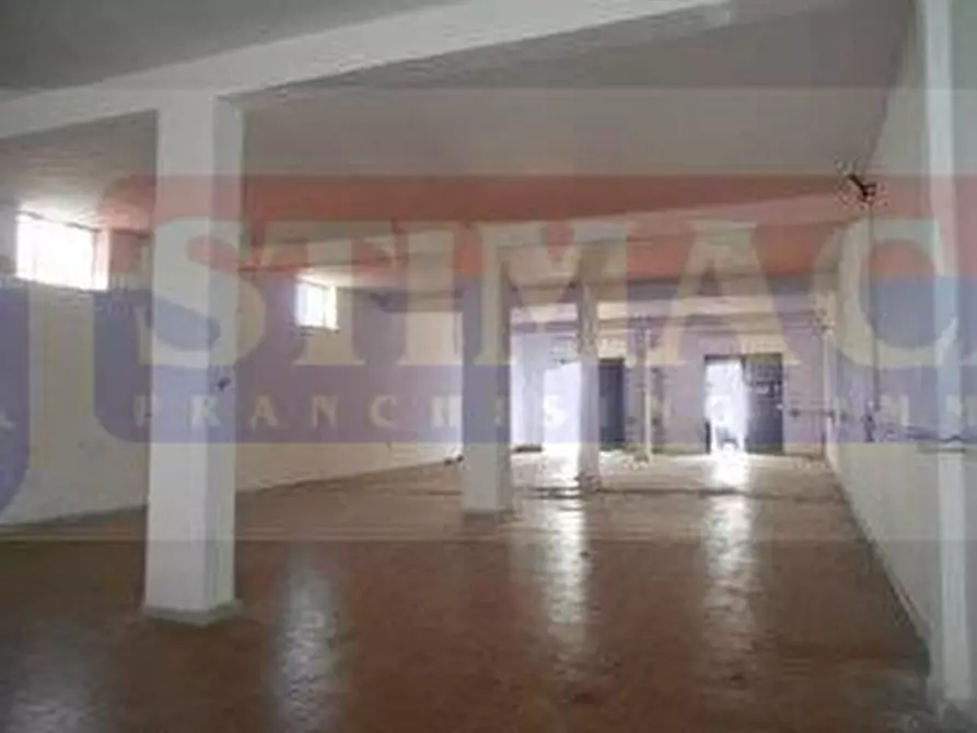 Immagine 11 di Capannone industriale in affitto  in VIA Nazionale Delle Puglie a Casoria