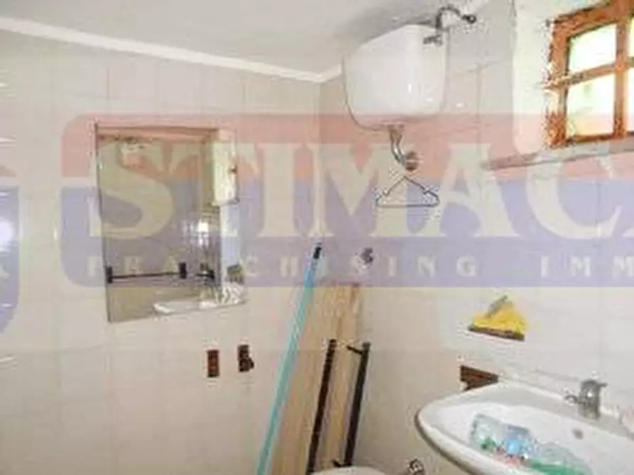 Immagine 9 di Capannone industriale in affitto  in VIA Nazionale Delle Puglie a Casoria