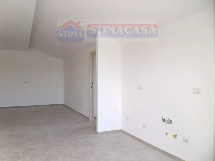 Immagine 3 di Appartamento in vendita  in VIA CASALANNO a Quarto