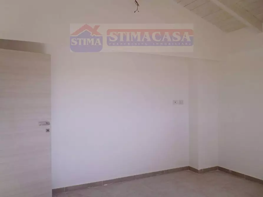 Immagine 14 di Appartamento in vendita  in VIA CASALANNO a Quarto