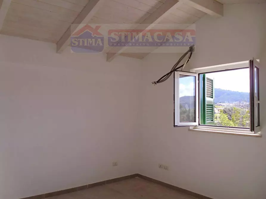 Immagine 16 di Appartamento in vendita  in VIA CASALANNO a Quarto