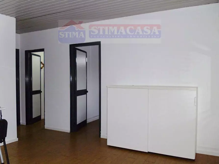 Immagine 5 di Ufficio in affitto  in VIA circumvallazione esterna a Casoria