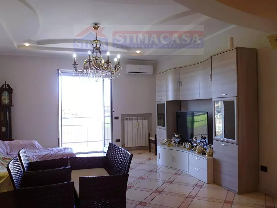 Immagine 1 di Appartamento in vendita  in VIA Saggese a Afragola