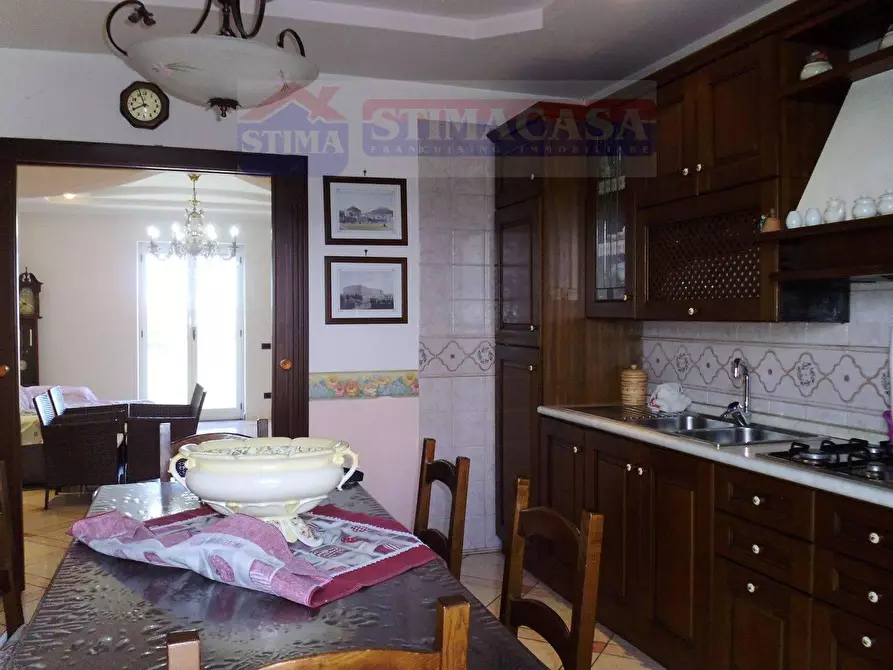 Immagine 6 di Appartamento in vendita  in VIA Saggese a Afragola