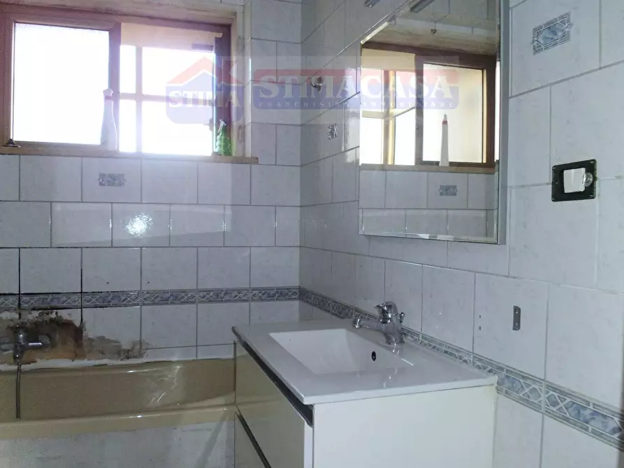 Immagine 15 di Appartamento in vendita  in VIA DI VITTORIO a Afragola