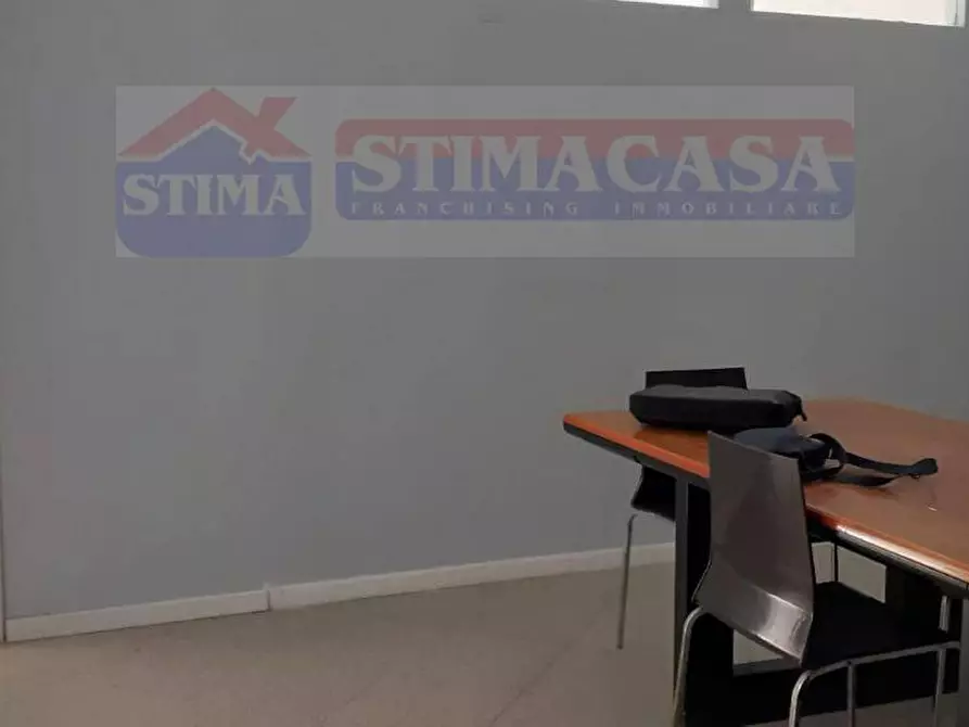Immagine 5 di Ufficio in affitto  in VIA Padula a Casoria