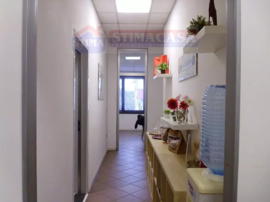 Immagine 1 di Ufficio in affitto  in VIA circumvallazione esterna a Casoria