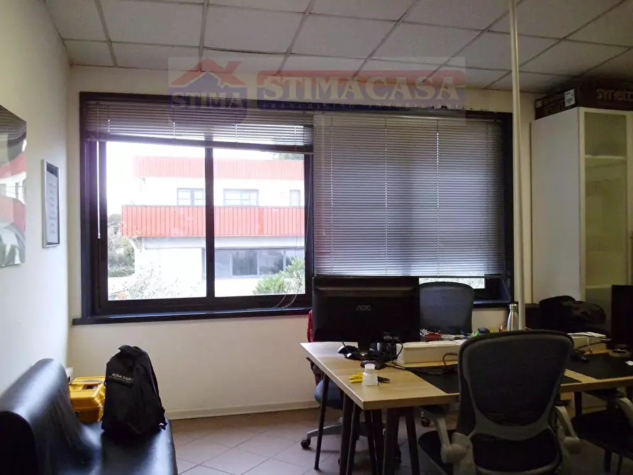 Immagine 6 di Ufficio in affitto  in VIA circumvallazione esterna a Casoria