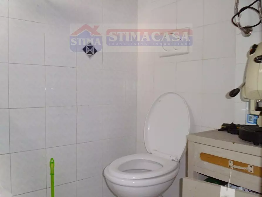 Immagine 11 di Capannone industriale in affitto  in VIA circumvallazione esterna a Casoria