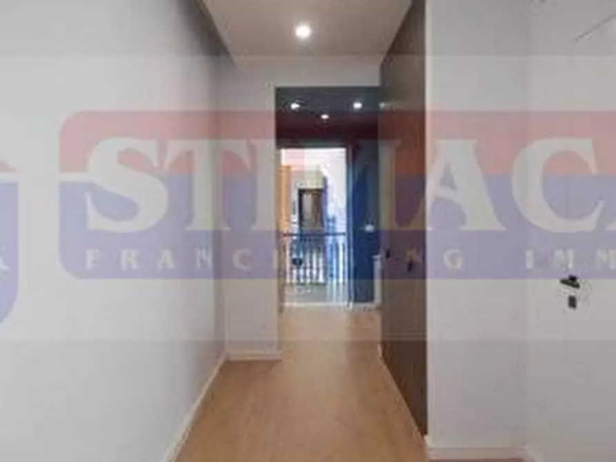 Immagine 10 di Ufficio in affitto  in VIA Piave a Casoria