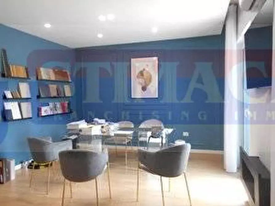 Immagine 5 di Ufficio in affitto  in VIA Piave a Casoria