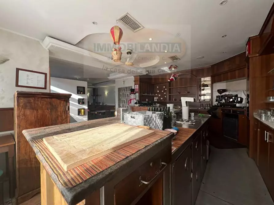 Immagine 2 di Bar / Ristorante in vendita  in VIA dante 35 a Zelo Buon Persico