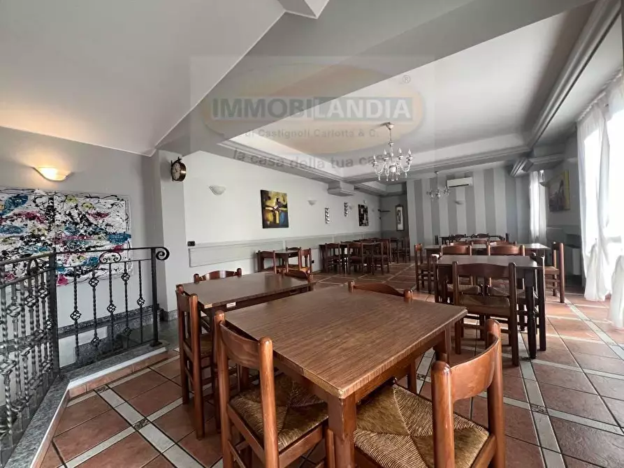 Immagine 18 di Bar / Ristorante in vendita  in VIA dante 35 a Zelo Buon Persico