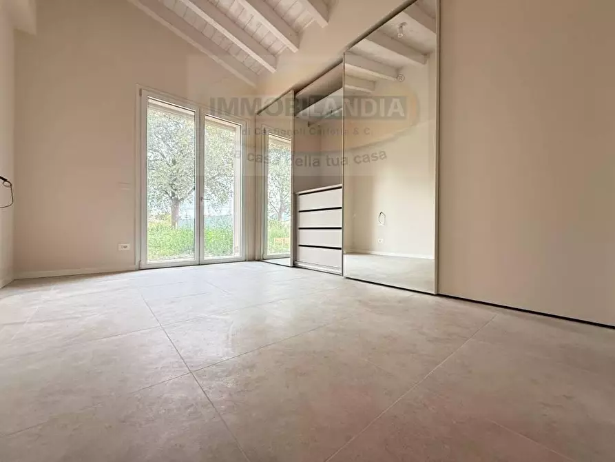 Immagine 17 di Casa bifamiliare in vendita  in VIA SAN ROCCO 1 a Comazzo
