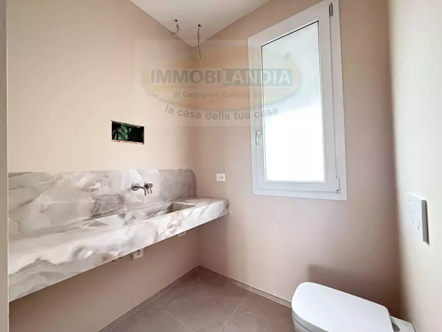 Immagine 10 di Casa bifamiliare in vendita  in VIA SAN ROCCO 1 a Comazzo