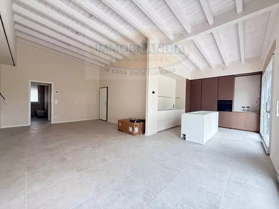 Immagine 1 di Casa bifamiliare in vendita  in VIA SAN ROCCO 1 a Comazzo