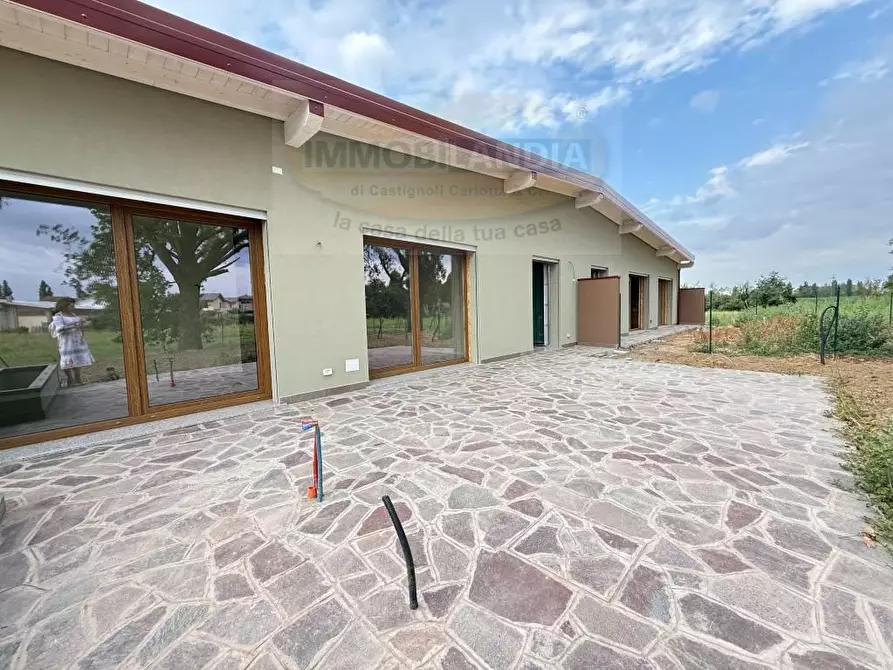 Immagine 1 di Casa bifamiliare in vendita  in VIA SAN ROCCO 1 a Comazzo