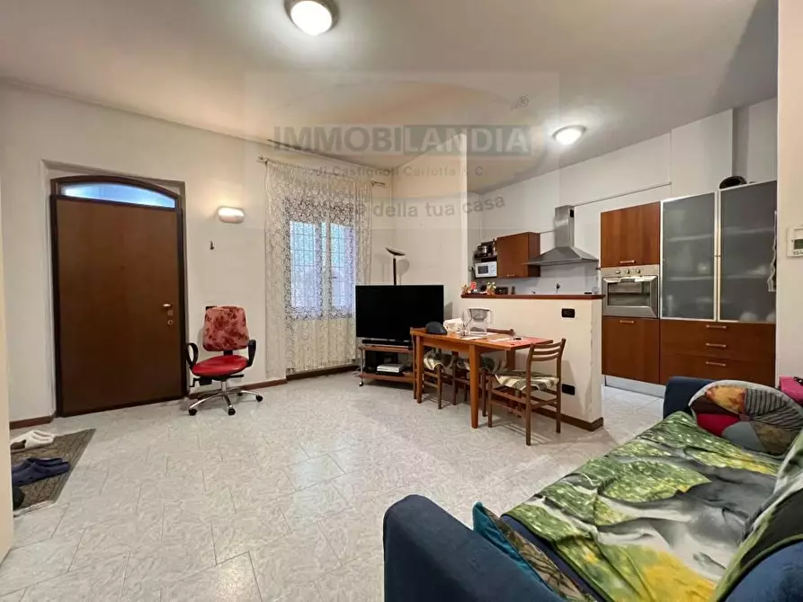 Immagine 2 di Appartamento in vendita  in PIAZZA DEL MUNICIPIO 5 a Cervignano D'adda