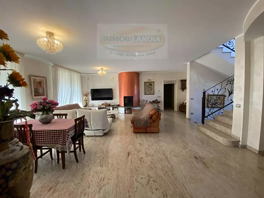 Immagine 8 di Villa in vendita  in VIA berlinguer a Comazzo