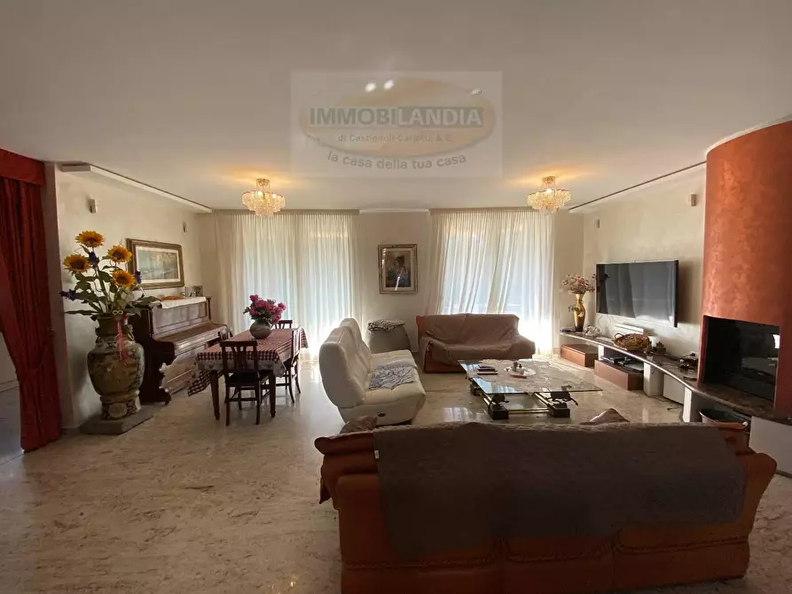 Immagine 12 di Villa in vendita  in VIA berlinguer a Comazzo