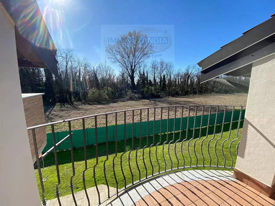 Immagine 18 di Villa in vendita  in VIA berlinguer a Comazzo