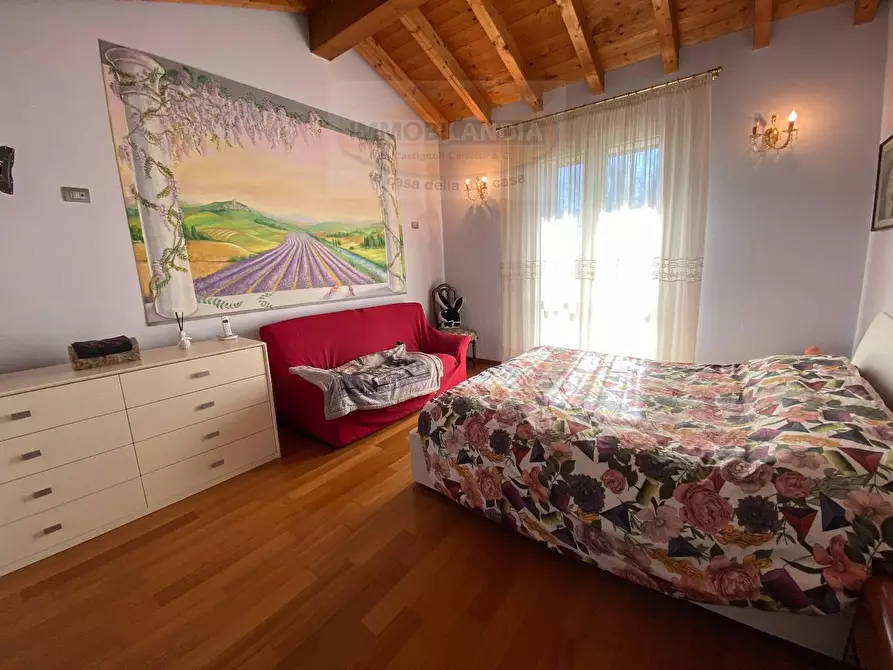 Immagine 19 di Villa in vendita  in VIA berlinguer a Comazzo