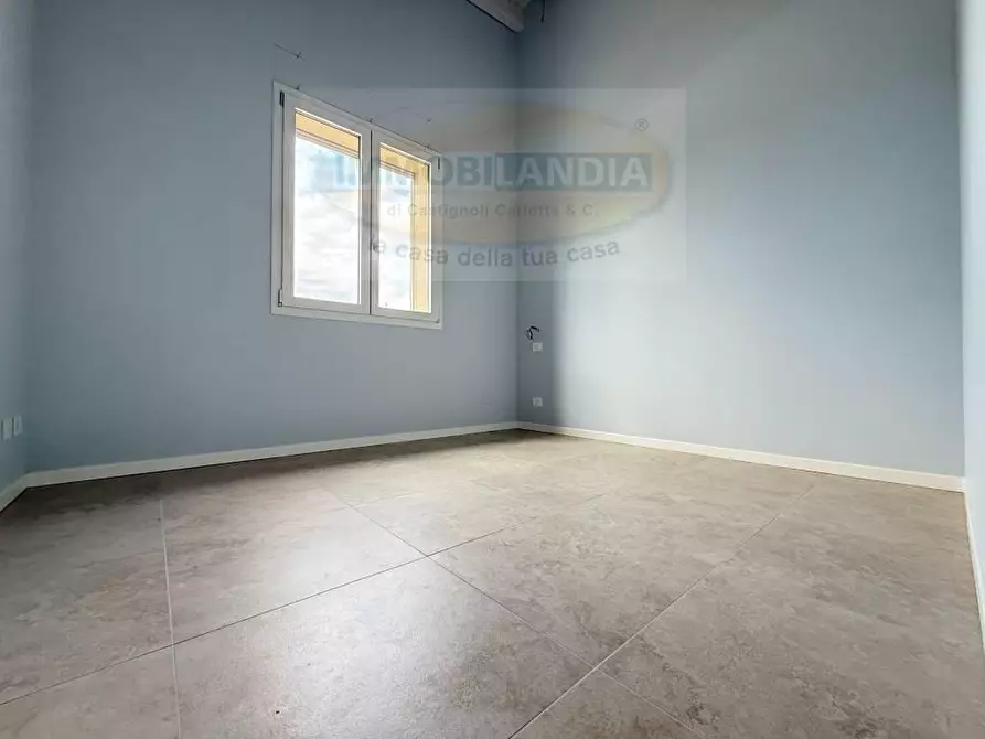 Immagine 8 di Casa bifamiliare in vendita  in VIA SAN ROCCO 1 a Comazzo