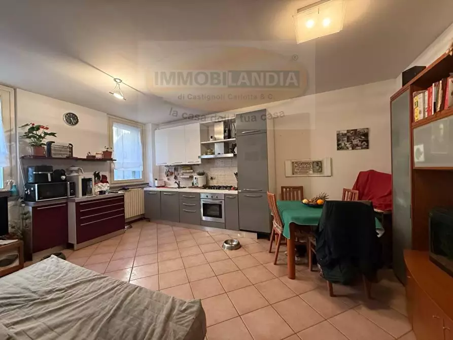 Immagine 1 di Appartamento in vendita  in VIA ROMA 15 a Comazzo