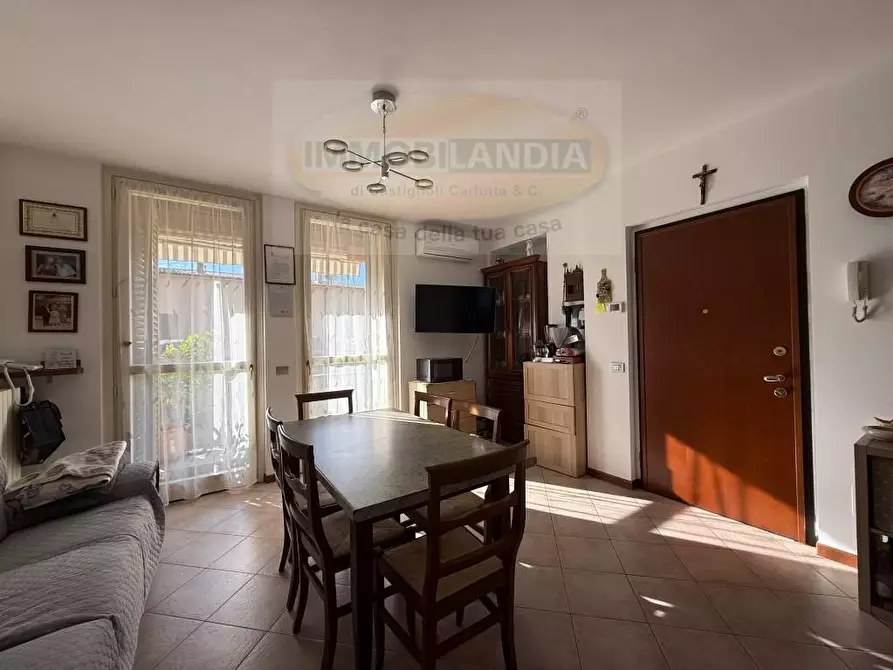 Immagine 3 di Appartamento in vendita  in VIA roma 17 a Comazzo