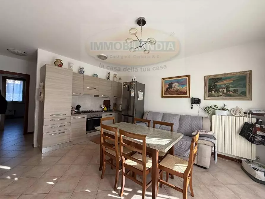 Immagine 11 di Appartamento in vendita  in VIA roma 17 a Comazzo
