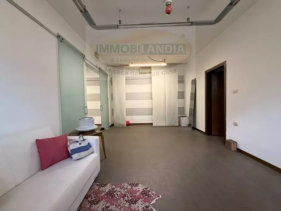 Immagine 8 di Ufficio in vendita  in VIA pascoli 32 a San Donato Milanese