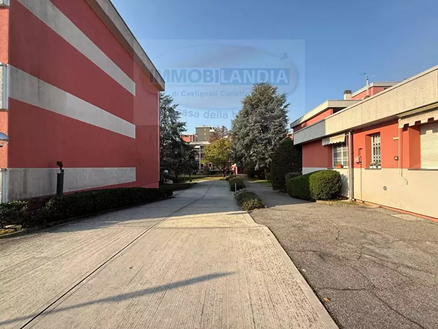 Immagine 6 di Ufficio in vendita  in VIA pascoli 32 a San Donato Milanese