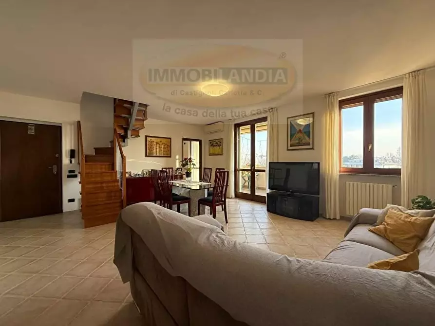 Immagine 27 di Multiproprietà in vendita  in VIALE europa a Zelo Buon Persico