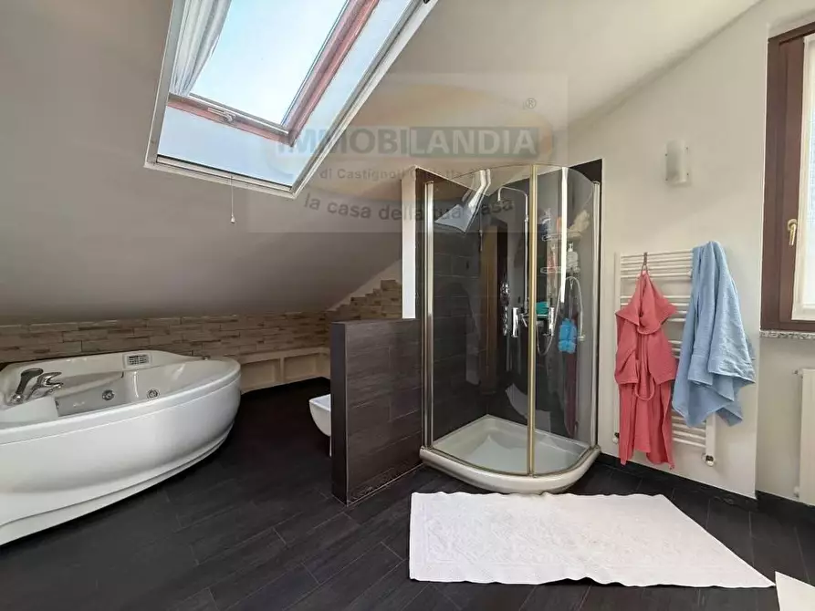 Immagine 14 di Multiproprietà in vendita  in VIALE europa a Zelo Buon Persico