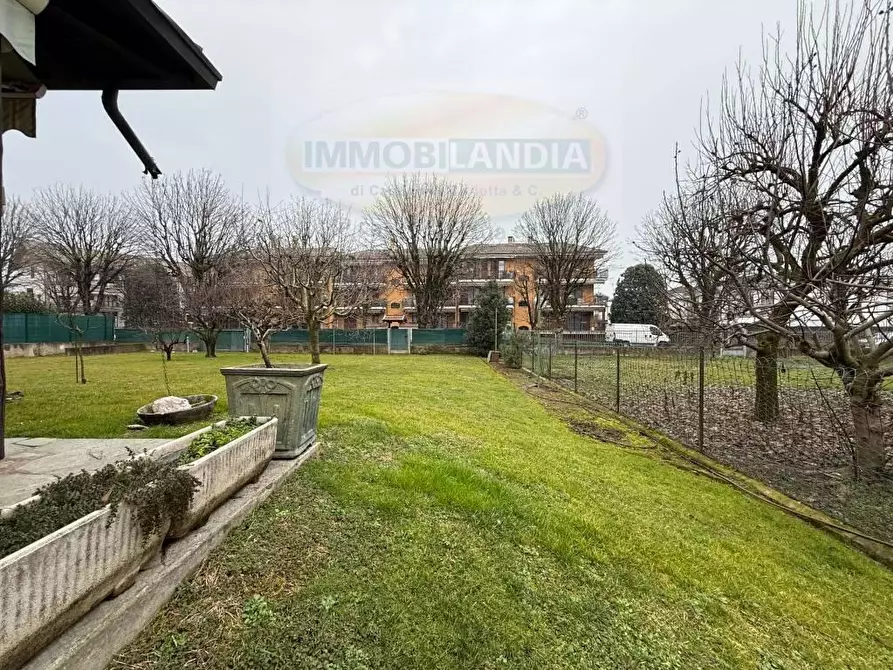 Immagine 5 di Villa in vendita  in VIA BRODOLINI 14 a Paullo