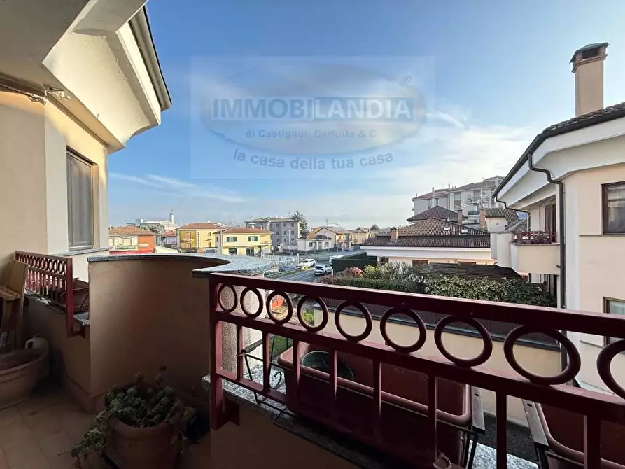 Immagine 10 di Appartamento in vendita  in buonarroti 1/D a Paullo