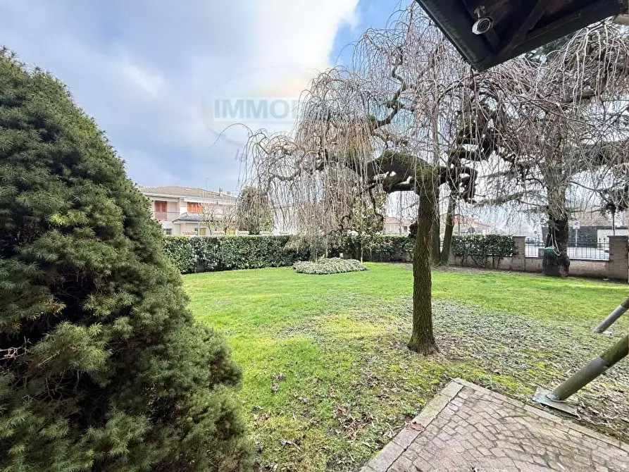 Immagine 6 di Villa in vendita  in VIA DANTE a Zelo Buon Persico