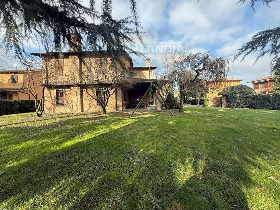 Immagine 22 di Villa in vendita  in VIA DANTE a Zelo Buon Persico