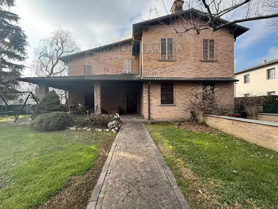 Immagine 23 di Villa in vendita  in VIA DANTE a Zelo Buon Persico